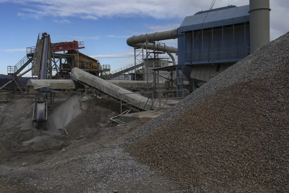 ﻿- 13.03.2019 – Vrhnika - Kamnolom Verd, podjetje za proizvodnjo kamnitih agregatov  //FOTO: Jaka GasarOPOMBA: ZA OBJEKTIV - REPORTAŽA - 2019