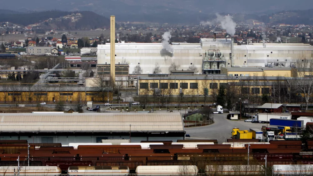 Tečaj delnice Cinkarne Celje se je včeraj na Ljubljanski borzi povečal za 6,55 odstotka. Foto: Tomaž Skale