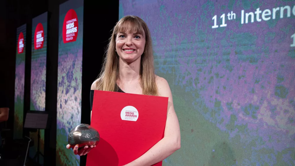 : dr. Alja Kavčič, dr. med., prejemnica 11. International Medis Awards for Medical Research