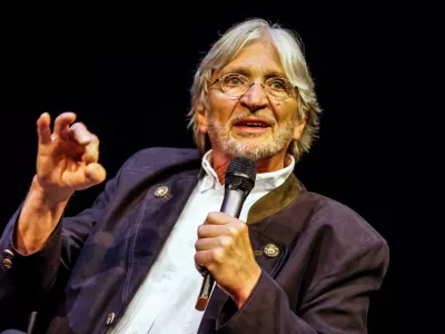 TCG8C6 Munich, Bavaria, Germany. 7th June, 2019. DR. FRIEDRICH STAPF, a Munich-based physician who has been performing abortions since 1968. Due to experience in the field and difficulties in obtaining abortions elsewhere, women travel from well outside the area to receive counseling and treatment from Stapf. Anti-abortion groups regularly target his clinic in their campaigns that also include members of the far- and extreme-right.Prominent gynecologist Dr. KRISTINA HAENEL spoke at a panel discussion with Munich abortion doctor FRIEDRICH STAPF, activist SARA DIEHL and PENELOPE KEMEKENIDOU at the Mu