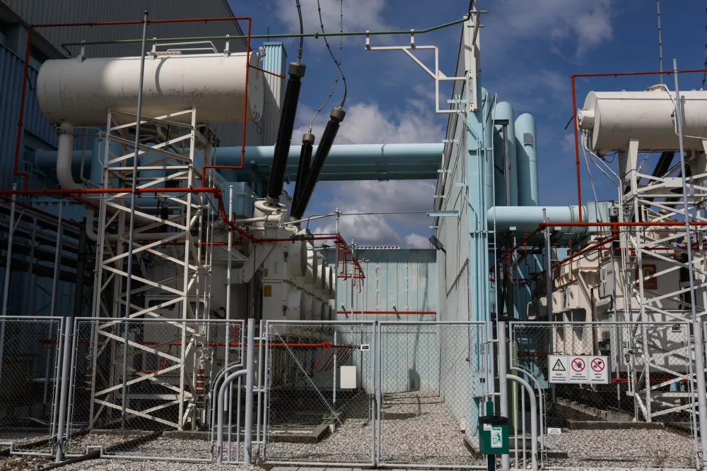 - Energetika, elektrika, samoskrba— 19.04.2023 – Nuklearna elektrarna Krško (NEK), edina slovenska jedrska elektrarna, ki deluje od leta 1983 //FOTO: Bojan Velikonja