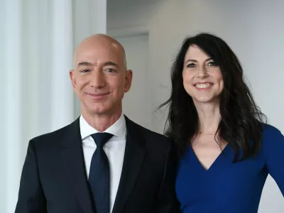 Jeff Bezos z nekdanjo ženo Mackenzie / Foto: Profimedia