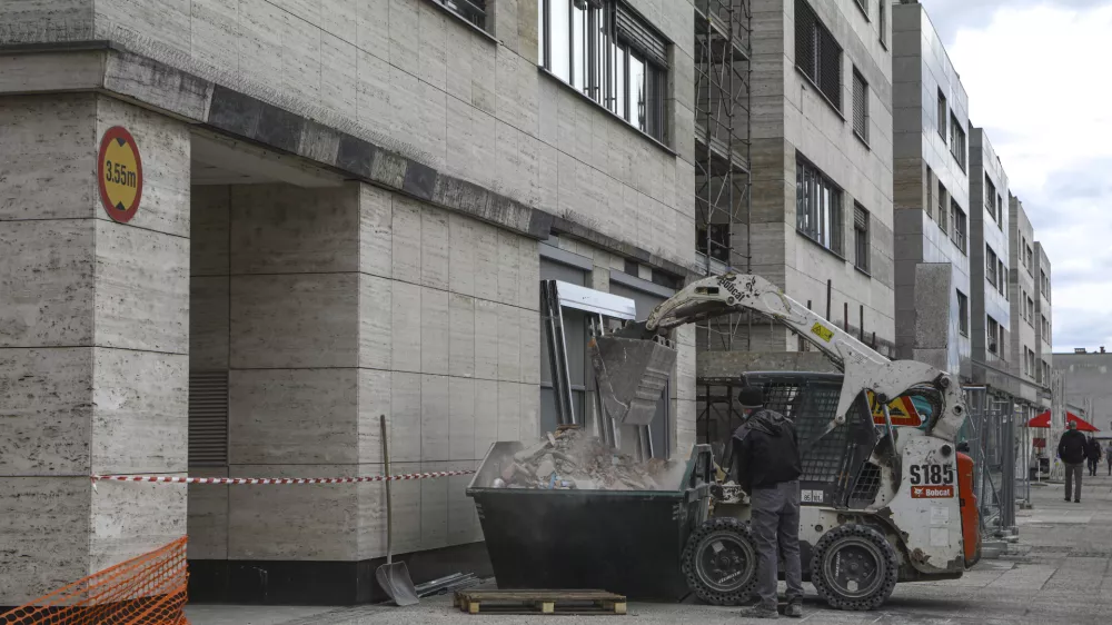 17.4.2023, gradnja stanovanj, gradbi&scaron;če, stanovanjska problematikaFOTO: Luka Cjuha