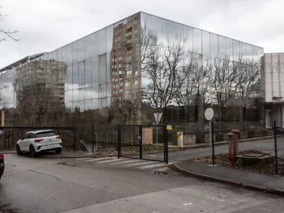 06.01.2025. - Stavba na naslovu Litijska 51, ki je predmet afere nakupa za potrebe Okrožnega sodišča v Ljubljani.//FOTO: Bojan Velikonja