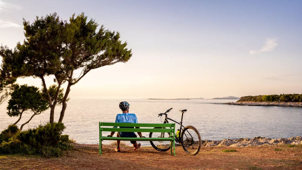 Kolesarjenje po otokih (Foto: Arhiv TZ Zadarske županije)