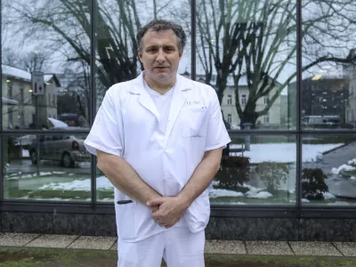 - 19.01.2023 - Dr. Erik Brecelj, kirurg onkolog in zdravstveni aktivist - borec proti korupciji v zdravstvu, vodja novega Strateškega sveta za zdravstvo //FOTO: Jaka Gasar