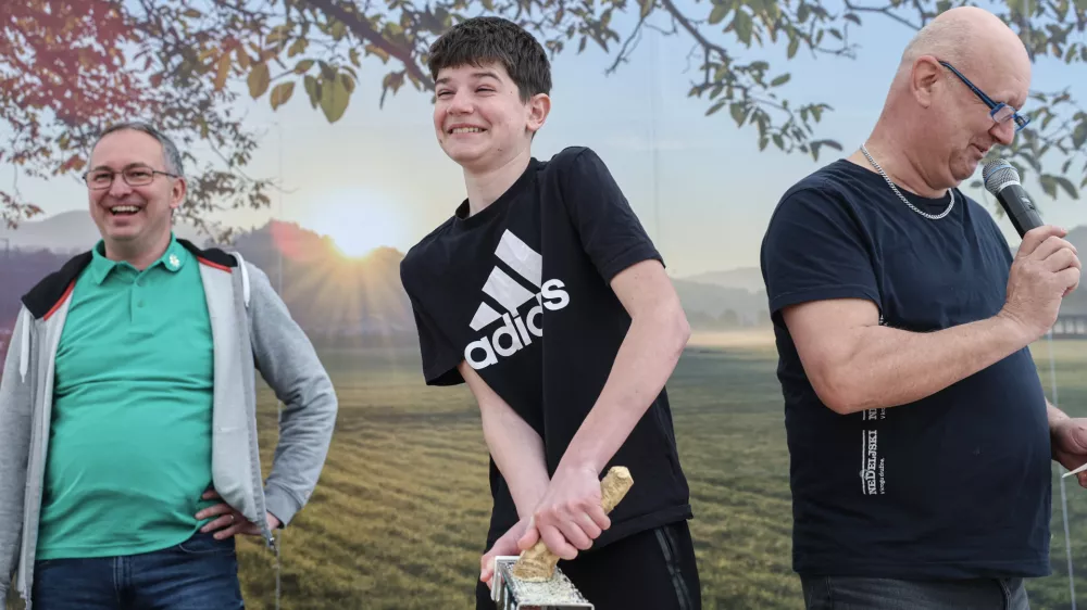 - 06.04.2025 - tekmovanje v ribanju hrena, Snovik//FOTO: Jaka Gasar