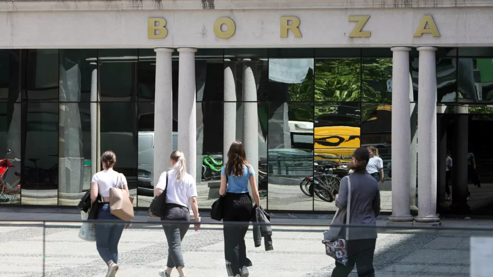 Visoka volatilnost tečajev na delniških trgih bo trajala še nekaj časa, ocenjuje vodja upravljanja delniških naložb v družbi Generali Investments Aleš Lokar. Foto: Tomaž Skale