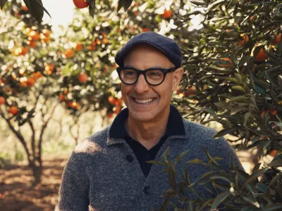 Stanley Tucci in Sicily during production of National Geographic's "Tucci in Italy" series. (National Geographic/Matt Holyoak) / Foto: Matt Holyoak