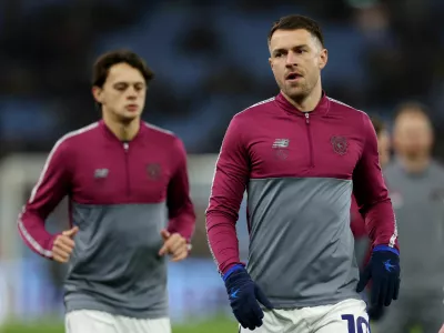 FILE PHOTO: Soccer Football - FA Cup - Fifth Round - Aston Villa v Cardiff City - Villa Park, Birmingham, Britain - February 28, 2025 Cardiff City's Aaron Ramsey during the warm up before the match REUTERS/Chris Radburn/File Photo