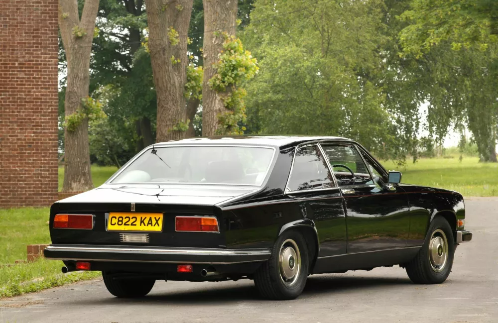 Rolls-Royce camargue: Kot prvi zasnovan z mislijo na varnost