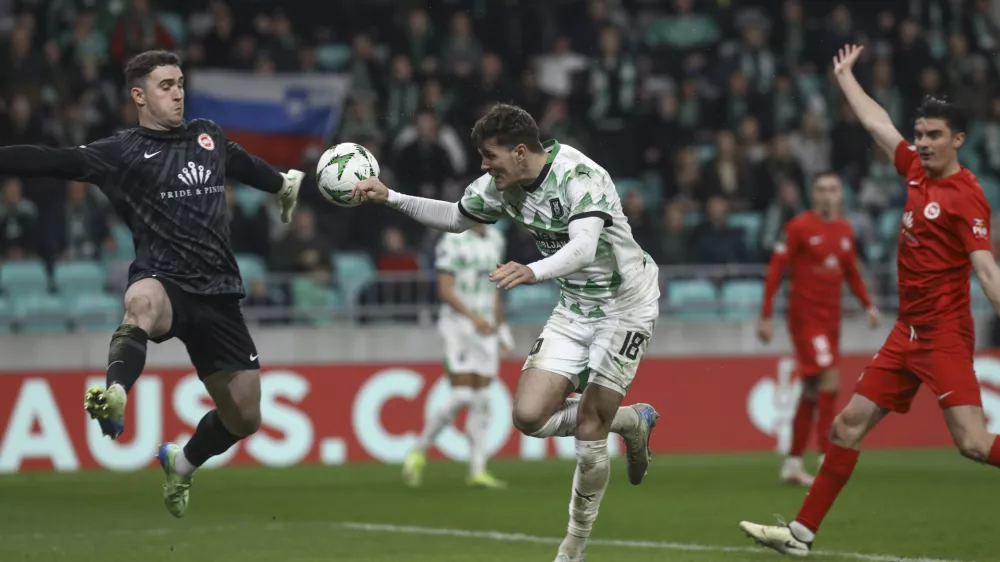 Marko Brest28.11.2024 - nogomet - stadion Stožice - Olimpija - Larne konferenčna ligaFOTO: LUKA CJUHA