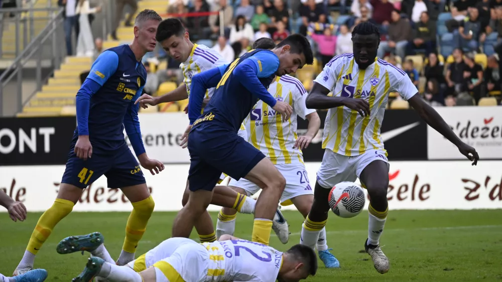 Svit Sešlar18.09.2024 Prva slovenska nogometna liga, Prva liga Telemach: PLT, Celje - Maribor, zaostala tekma 2. kroga FOTO: Nik Erik Neubauer