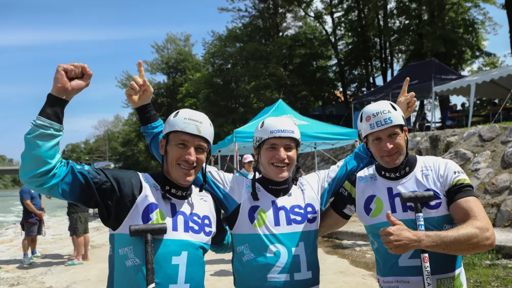 Luka Božič Žiga Lin Hočevar in Benjamin Sav&scaron;ek19.05.2024 - Evropsko prvenstvo Kajak Kanu na divjih vodah Tacen 2024 - FOTO: Luka Cjuha