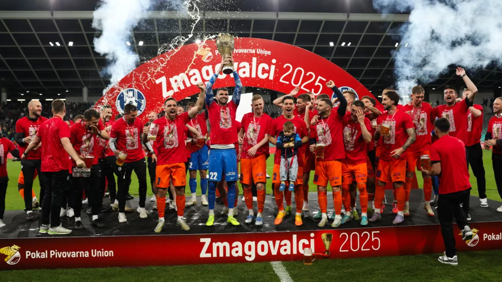 - Zmagovalci Celje. 14.05.2025. - Nogomet, finale pokala Union, NK Koper - NK Celje. Foto: Bojan Velikonja 