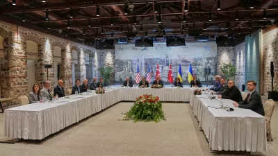 Delegations from U.S, led by U.S. Secretary of State Marco Rubio, Turkey, led by Turkish Foreign Minister Hakan Fidan, and Ukraine, led by Ukraine's Minister of Foreign Affairs Andrii Sybiha and Ukraine's Defence Minister Rustem Umerov, gather for a meeting at Dolmabahce palace, in Istanbul, Turkey, May 16, 2025. Francisco Seco/Pool via REUTERS