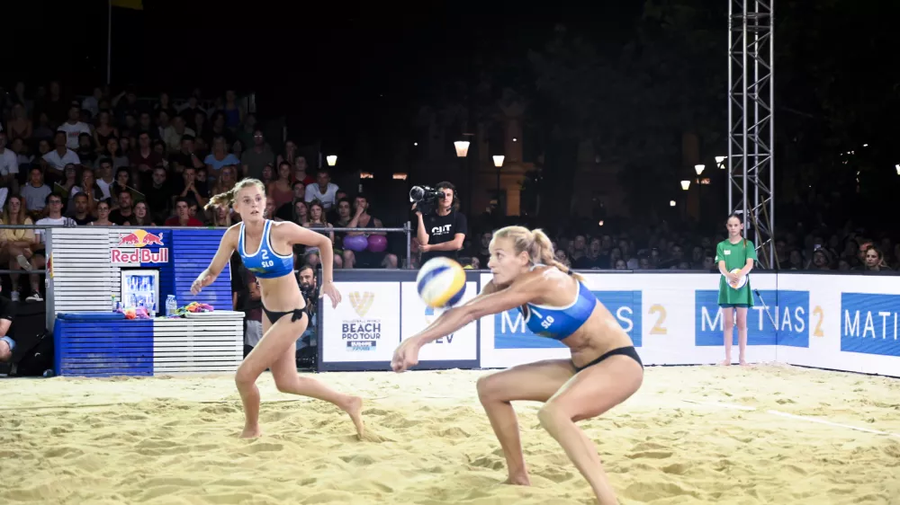 Tja&scaron;a Kotnik Maja Marolt- 31.07.2022 - Odbojka na mivki Ljubljana Beach Volley 2022 &ndash; finale svetovne serije //FOTO: Nik Erik Neubauer