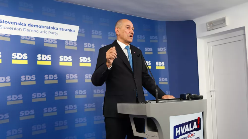 - 11.05.2025. Referendum 2025, Janez Janša, SDS, izjava. Foto: Bojan Velikonja i