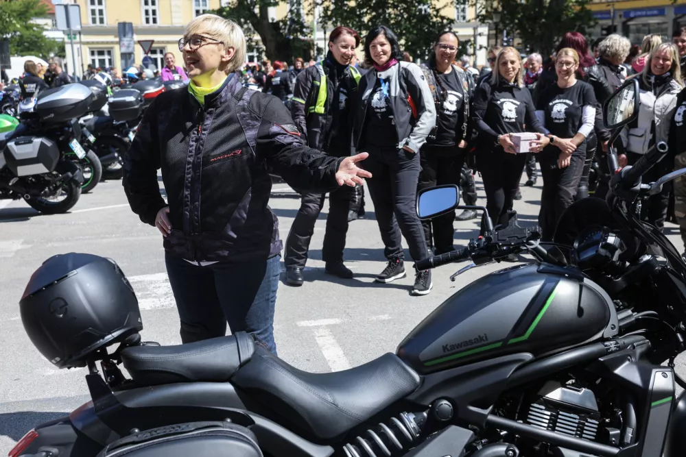 Nataša Pirc Musar- 24.05.2025 - srečanje motoristk na Krekovem trgu//FOTO: Jaka Gasar
