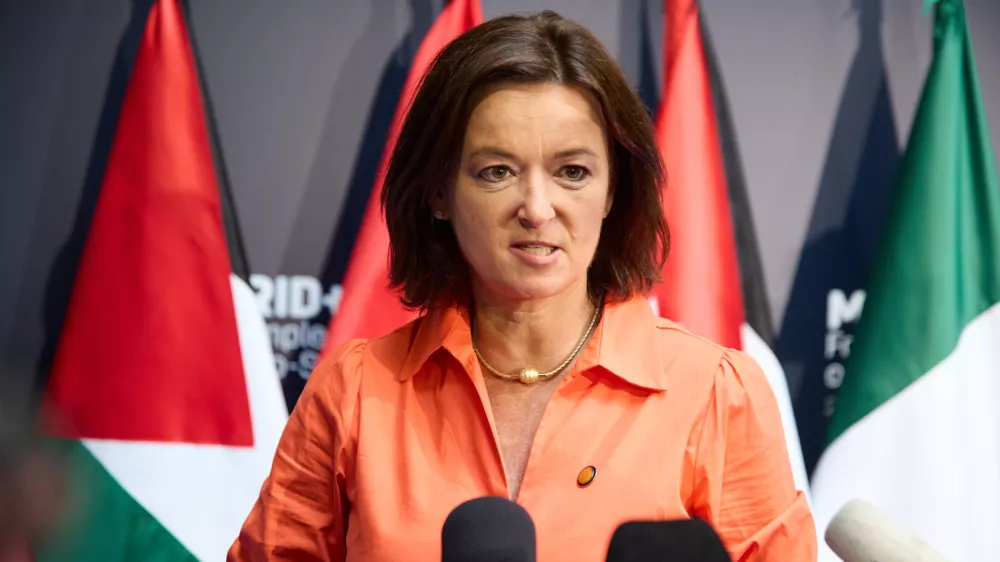 25 May 2025, Spain, Madrid: Slovenia's Minister of Foreign Affairs Tanja Fajon addresses the media during the Madrid Ministerial Meeting for the implementation of the two-state solution, at the Ministry of Foreign Affairs in Madrid. Photo: Jesús Hellín/EUROPA PRESS/dpa