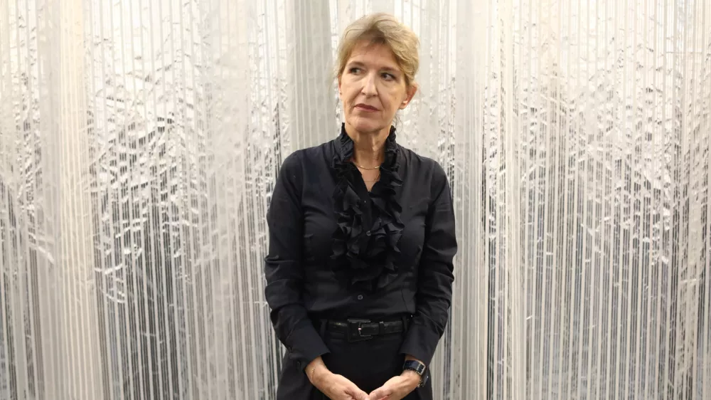 Vesna Jurca Tadel je ravnateljica 26.09.2024 - novinarska konferenca SNG Drama Ljubljana pred odprtjem prostorov na Litostrojski 56 in ogled novih prostorov.Foto: Luka Cjuha