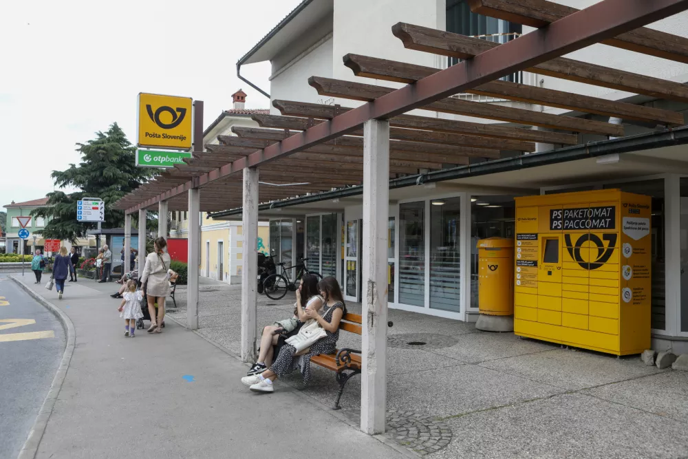 27.5.2025 - Paketomat - Pošta SlovenijeFoto: Luka Cjuha