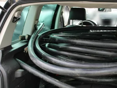 Kabel, ukraden z železniške infrastrukture v Besnici. 