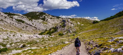 Če iščete destinacijo, ki povezuje naravo, kulturo, raznolikost in pristno gostoljubje, potem je Hrvaška prava izbira za vašo naslednjo kolesarsko pustolovščino. F HTZ/Aleksandar Gospić