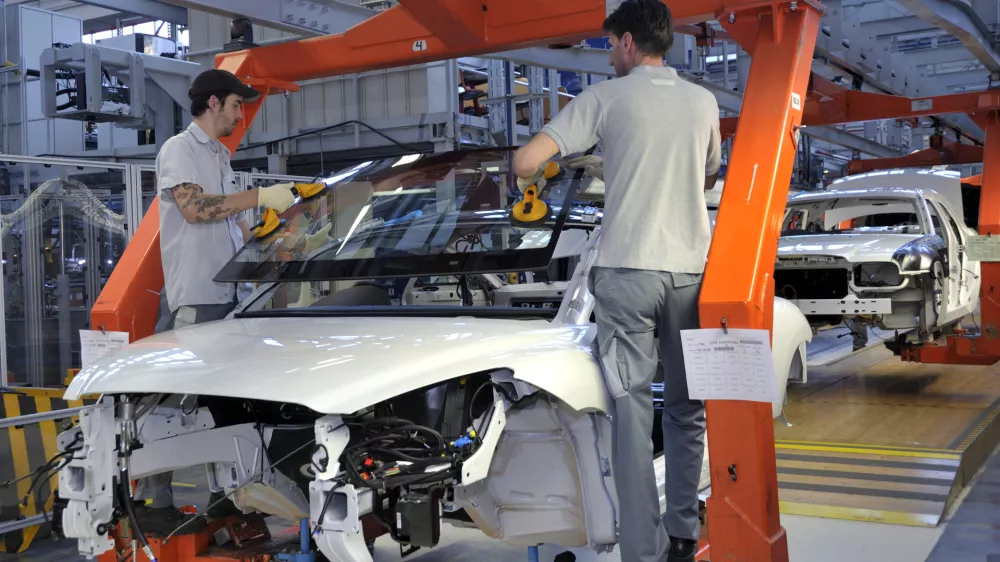 Po neuradnih podatkih se omenja možnost razširitve tovarne Magne v Hočah, ki je začela obratovati leta 2019. Fotografija je simbolična. Foto: Dokumentacija Dnevnika