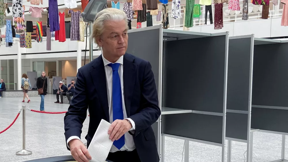 FILE PHOTO: Dutch far-right leader Geert Wilders votes during an EU election in The Hague, Netherlands June 6, 2024. REUTERS/Lewis Macdonald/File Photo