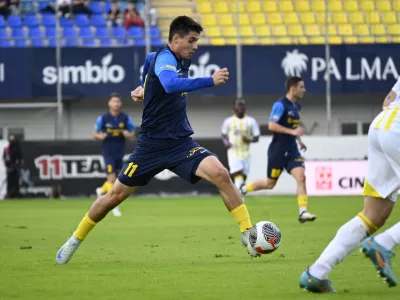 Svit Sešlar18.09.2024 Prva slovenska nogometna liga, Prva liga Telemach: PLT, Celje - Maribor, zaostala tekma 2. kroga FOTO: Nik Erik Neubauer