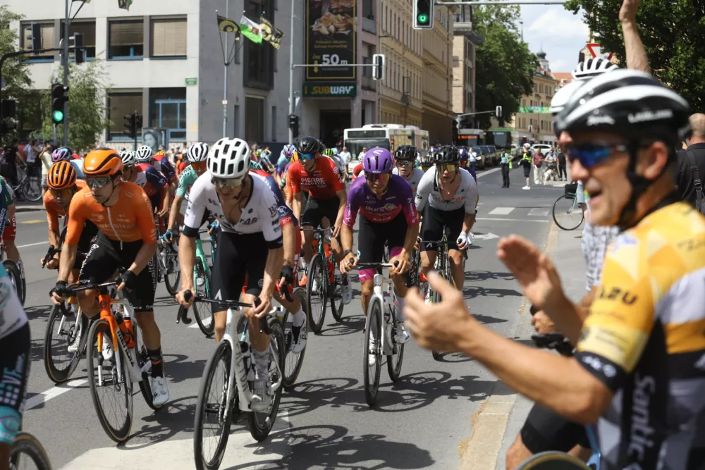 04.06.2025 - Kolesarska dirka po sloveniji - kolesarstvoFoto: Luka Cjuha