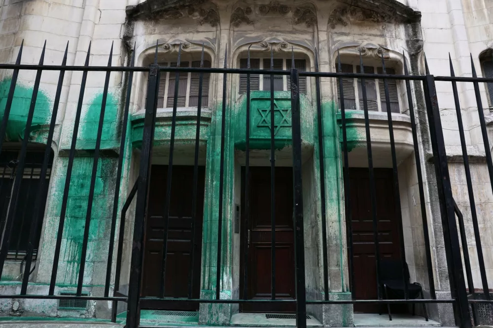 Vandalizem na judovskih objektih v Parizu