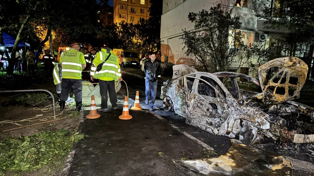 A view shows the site of the Russian drone strike, amid Russia's attack on Ukraine, in Kharkiv, Ukraine June 5, 2025. REUTERS/Vitalii Hnidyi   TPX IMAGES OF THE DAY