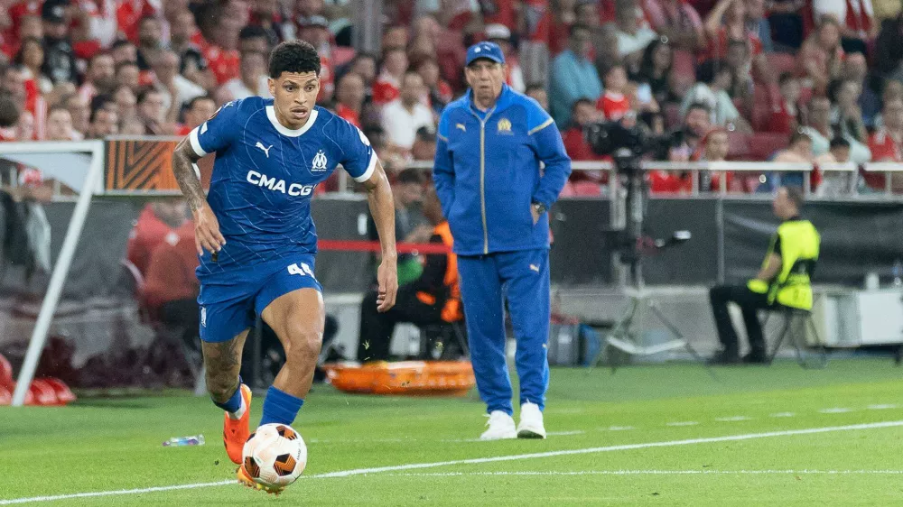 2X0J975 April 11, 2024. Lisbon, Portugal. Marseille's forward from Brazil Luis Henrique (44) in action during the game of the 1st Leg of Quarter Finals for the UEFA Europa League Playoffs, SL Benfica vs Olympique de Marseille Credit: Alexandre de Sousa/Alamy Live News