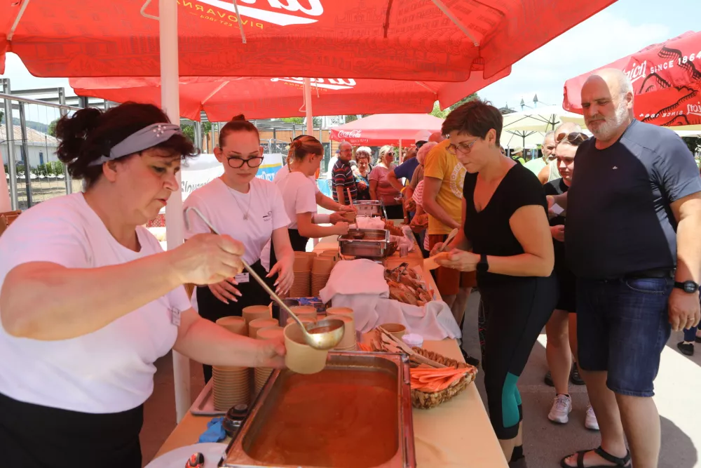 07.06.2025 - Dan nordijske hoje in druženje z Nedeljskim v Termah Čatež- nordijska hoja - Terme ČatežFoto: Luka Cjuha
