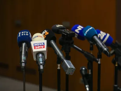 23.04.2025 - Mediji - simbolična fotografija - zakon o medijih - novinarjiFoto: Luka Cjuha