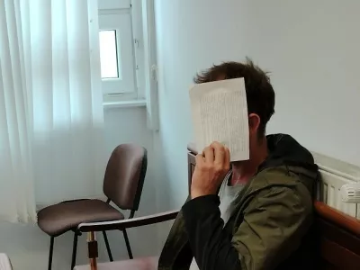 Oproščen poskusa uboja: 11-krat ga je zabodel v samoobrambi