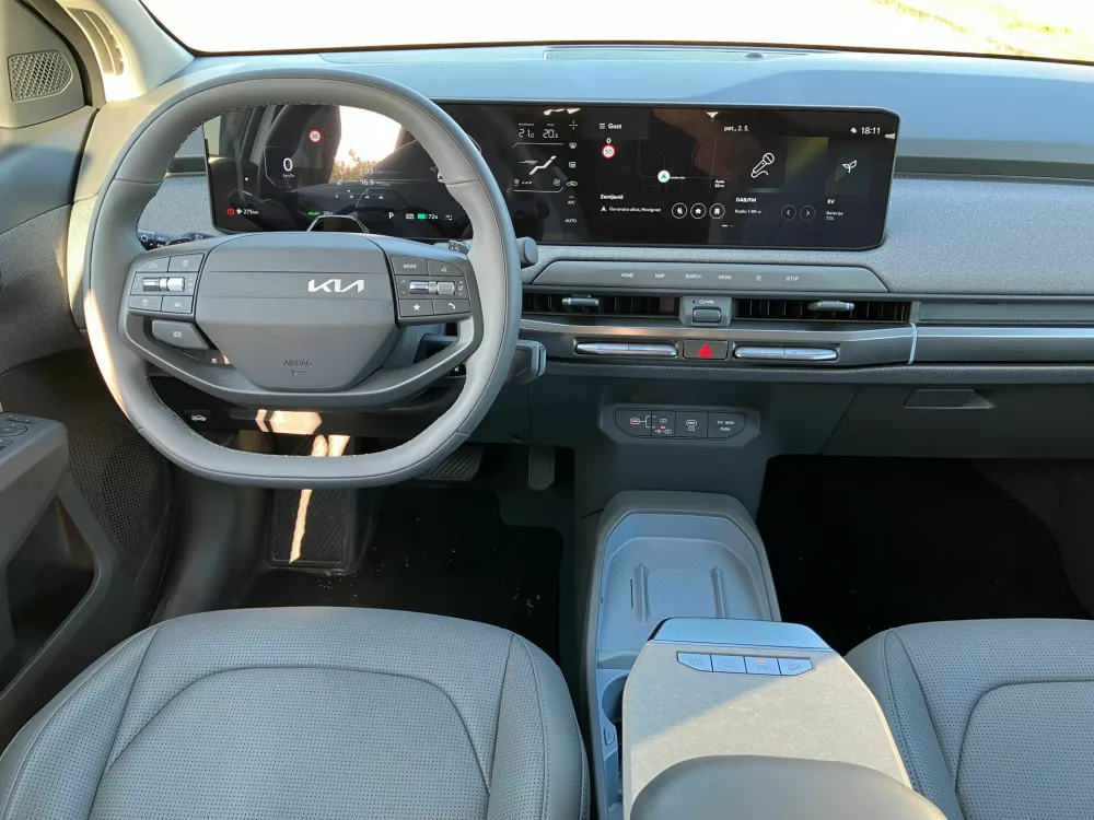 Kia EV3 EX sky: Ključ in vprašanje za milijon evrov