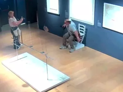 muzej, stol, nesreča / Foto: Palazzo Maffei Casa Museo