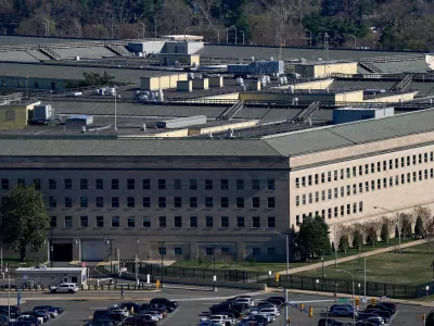FILE PHOTO: A general view of the Pentagon in Washington, D.C., U.S., March 21, 2025. REUTERS/Kent Nishimura/File Photo