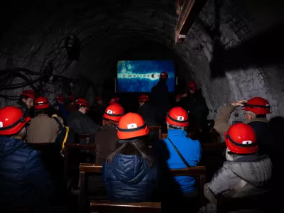 Za vrednote delavstva, tovarištva in skupnosti