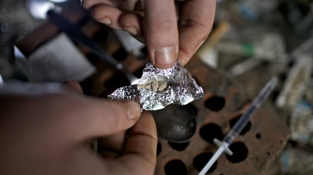 Drog je vedno več, očitno nečesa ne delamo prav