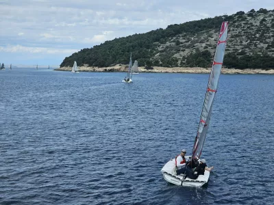 jONA IN lUKA kOBLER NA JADRNICI