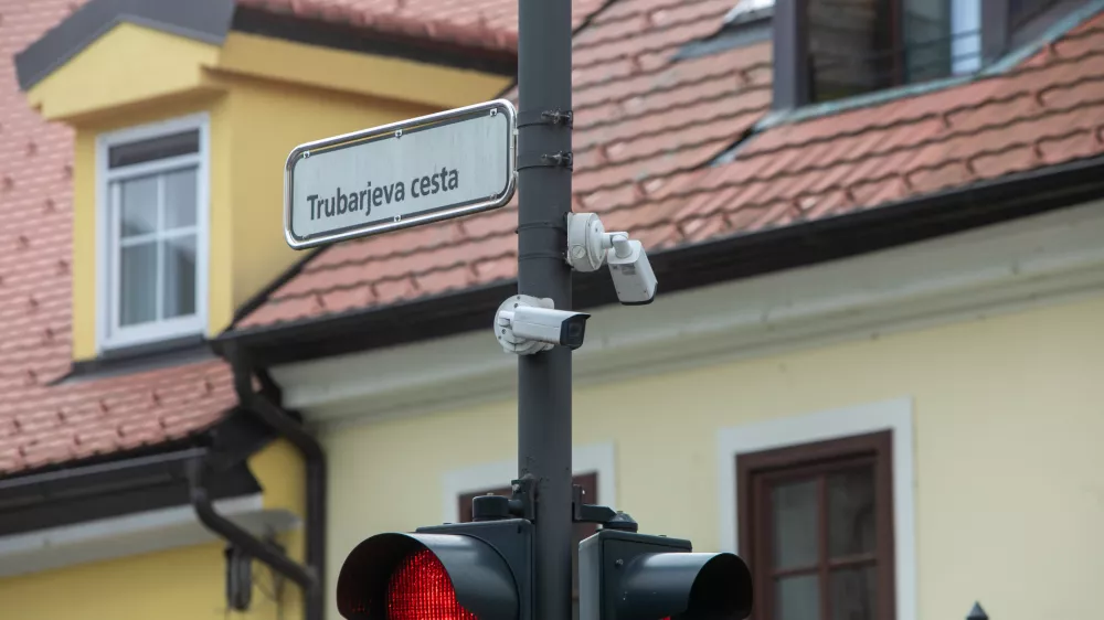 13.05.2024 - video nadzorne kamere v Ljubljani - Ljubljanska tržnica - Ljubljanska parkirišča in tržniceFOTO: Luka Cjuha