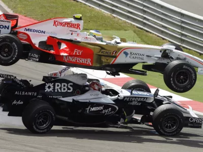 formula ena, Giancarlo Fisichella (zgoraj), Kazuki Nakajima