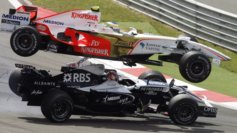 formula ena, Giancarlo Fisichella (zgoraj), Kazuki Nakajima