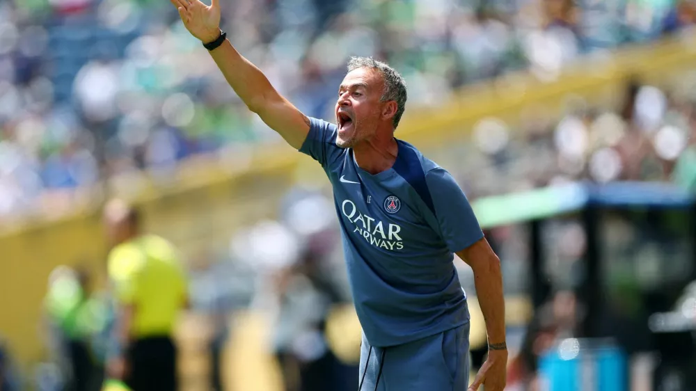Soccer Football - FIFA Club World Cup - Group B - Seattle Sounders v Paris St Germain - Lumen Field, Seattle, Washington, U.S. - June 23, 2025 Paris St Germain coach Luis Enrique reacts REUTERS/Agustin Marcarian