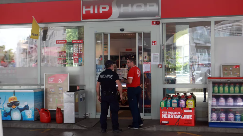 Protest po opozorilu SDH odpovedali