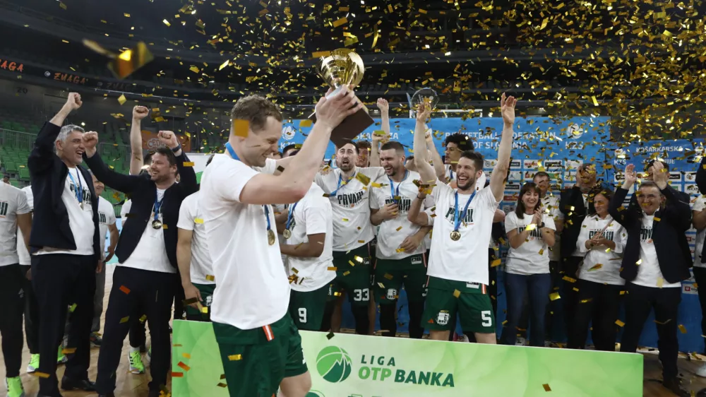 09.06.2025 Košarka Cedevita Olimpija - Krka finaleFoto: Luka Cjuha